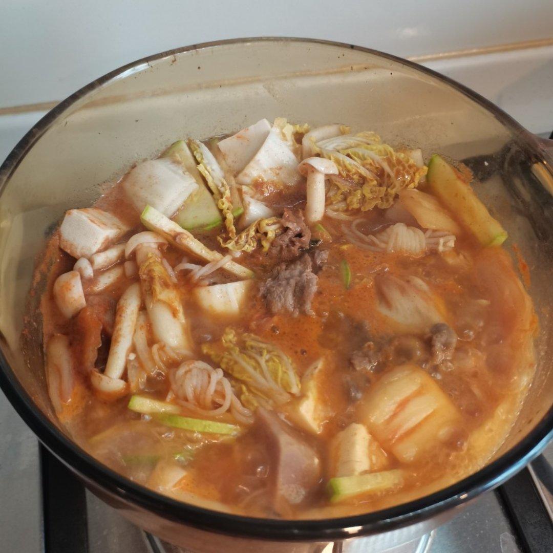 泡菜肥牛烧芋头【健康一锅端】