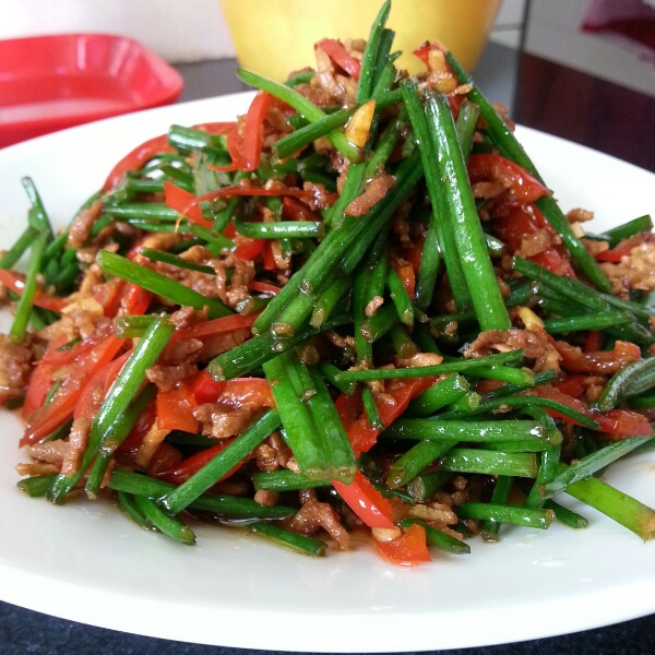 菁琳闲圃616做的韭菜花炒肉丝