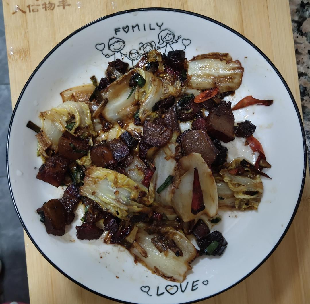腊肉炝炒圆白菜