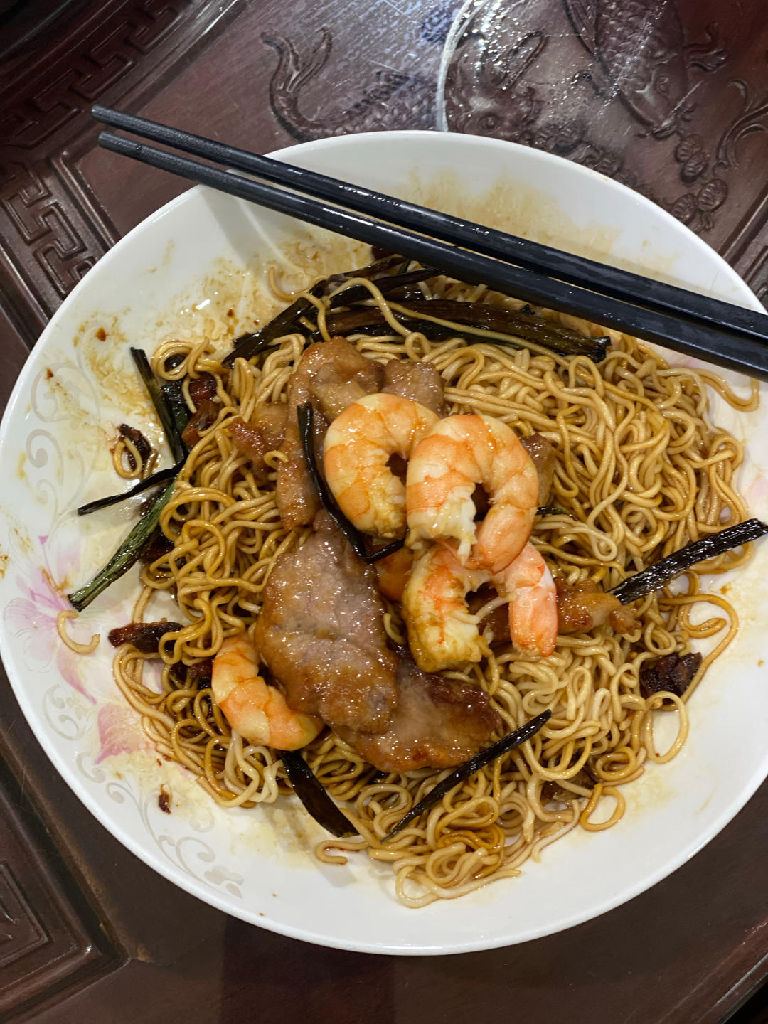 10分钟搞定的一碗葱油拌面