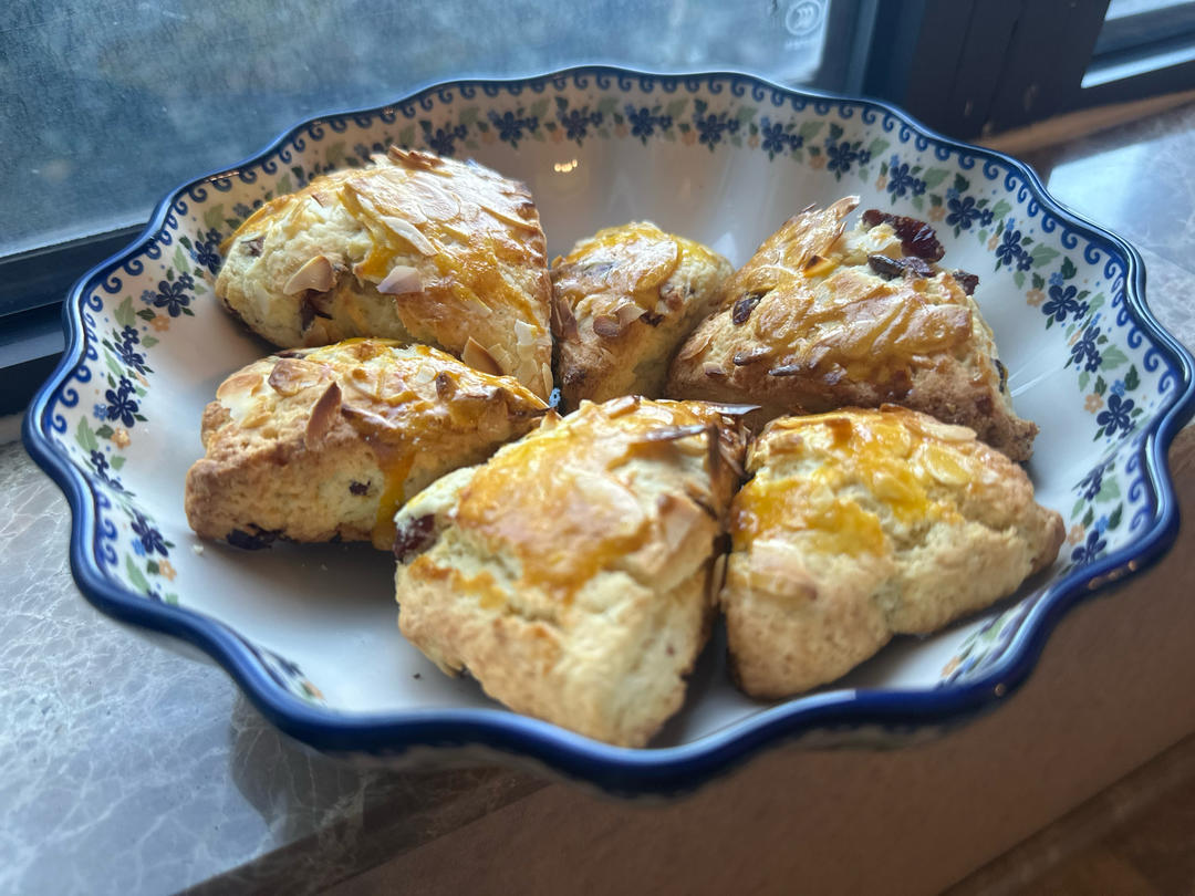 蔓越莓司康太好吃了！