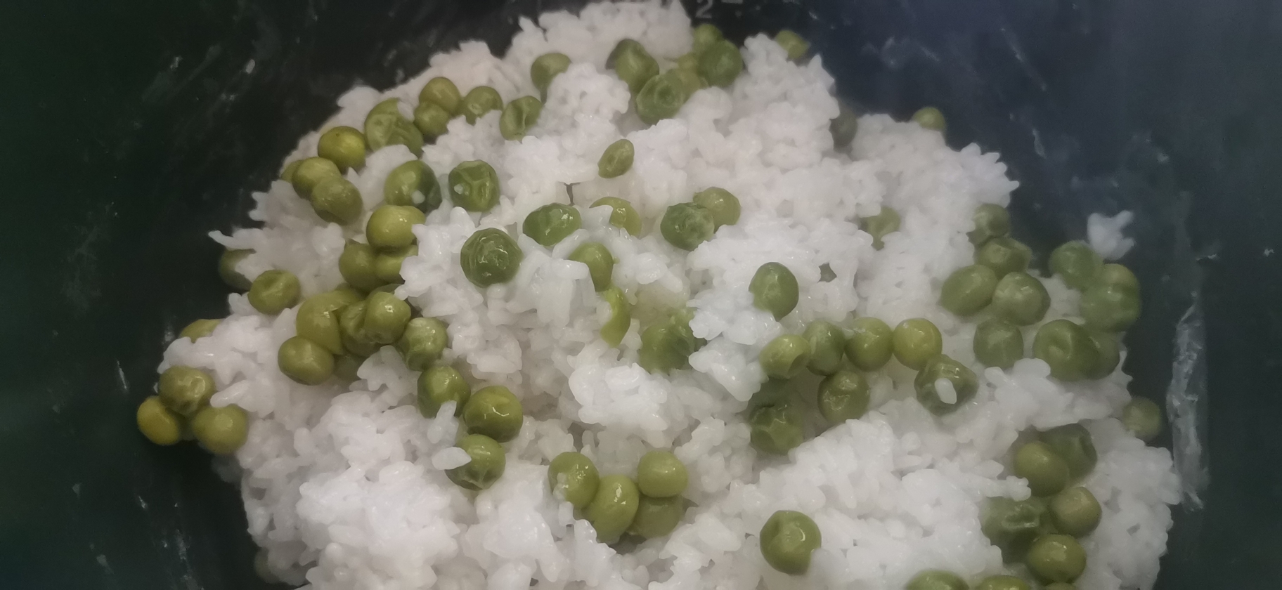 主食加营养 豌豆米饭的做法