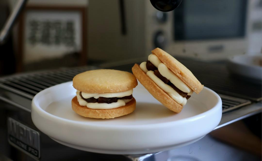 奶香朗姆提子饼干—雀巢品牌公开课