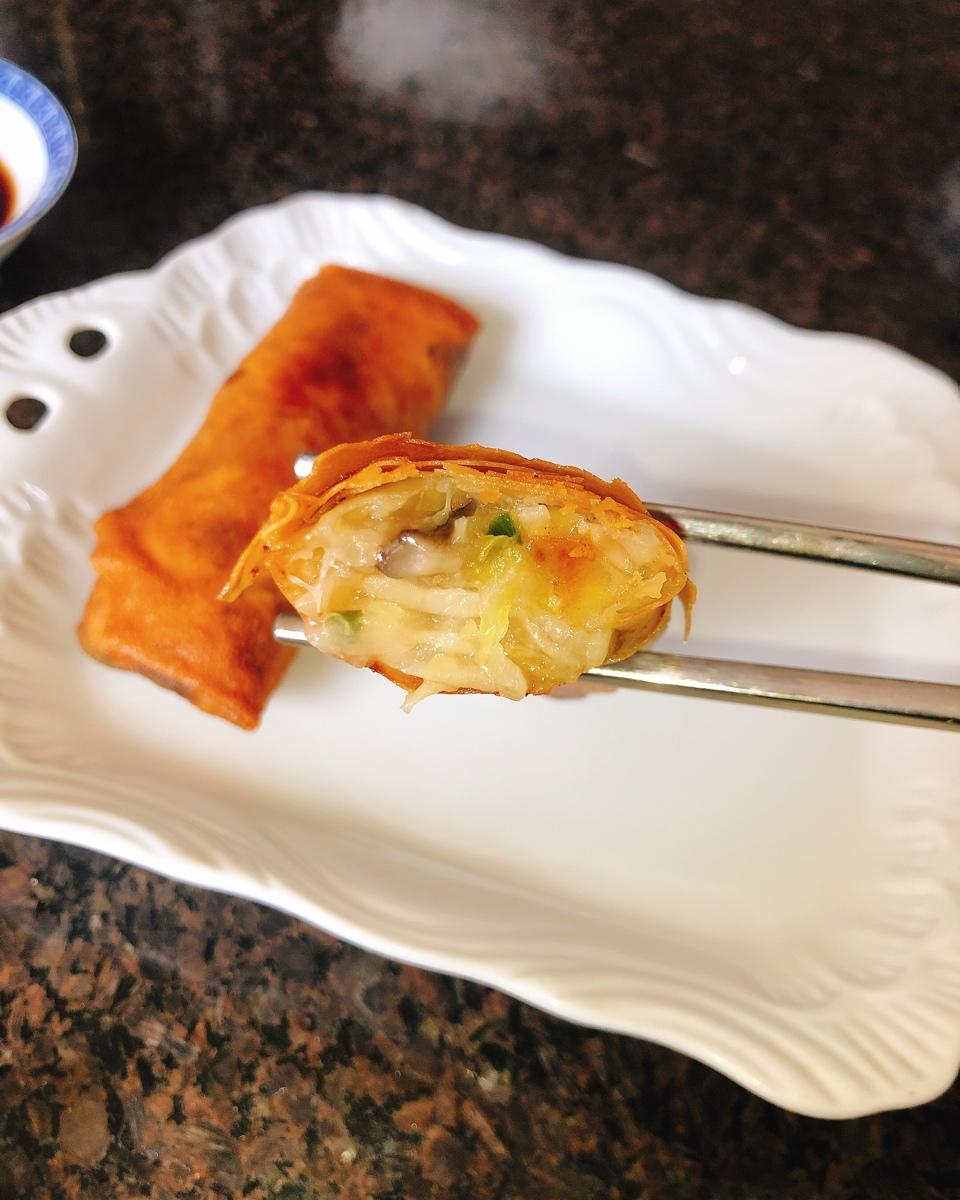 上海春卷——黄芽菜冬笋香菇肉丝馅