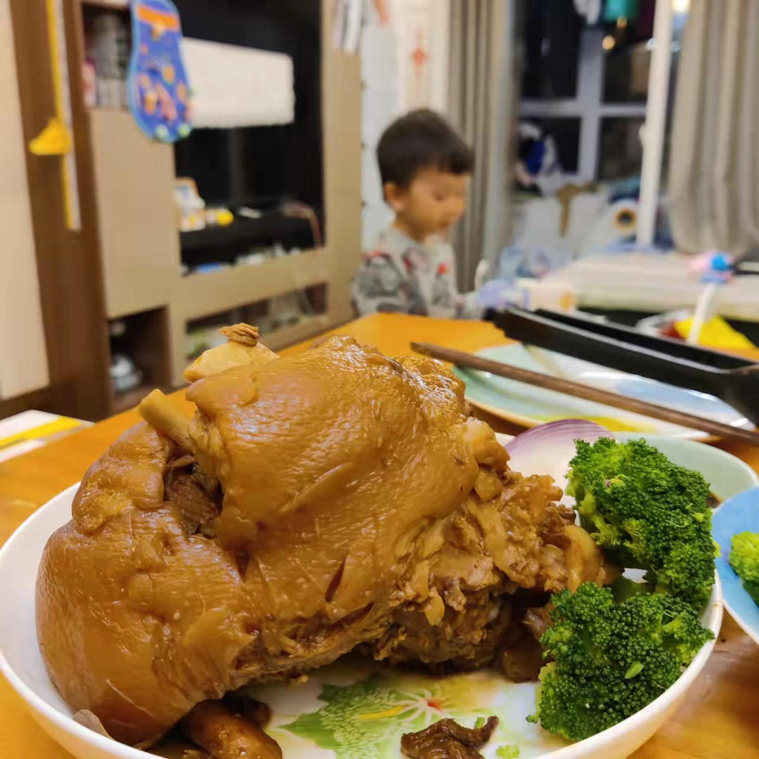 【曼食慢语】秘制东坡肘子