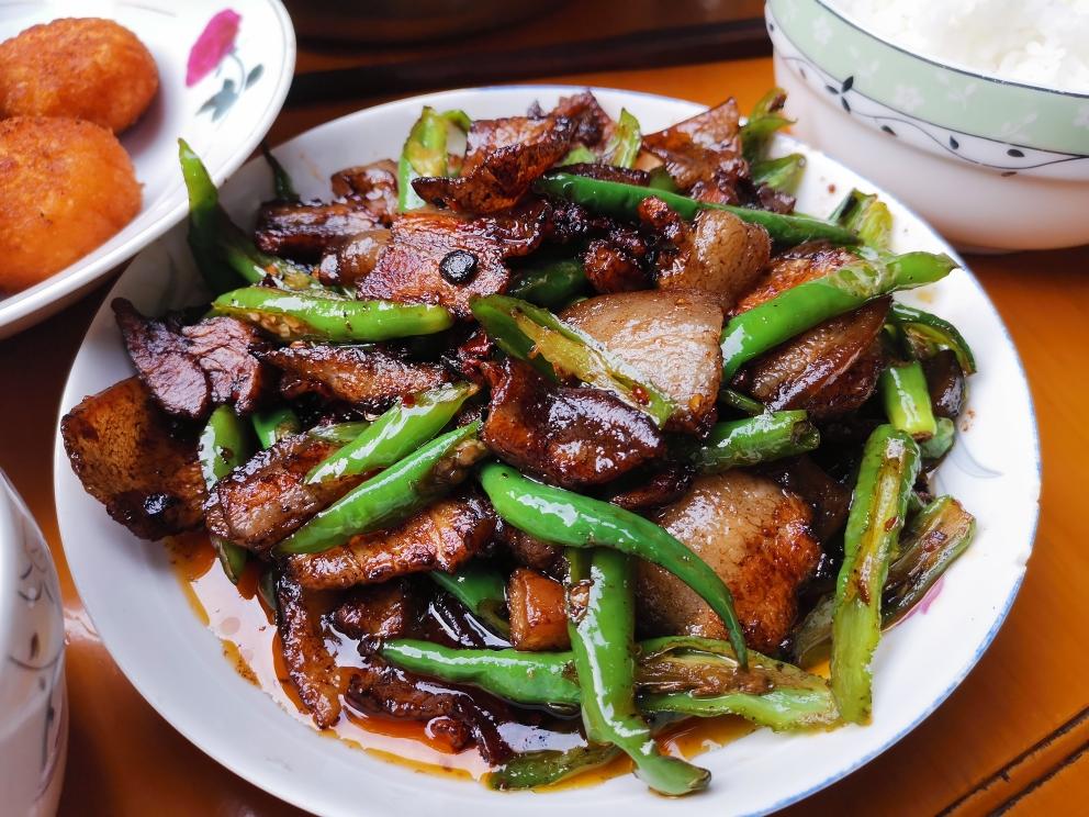 四川人的家常菜-回锅肉的做法