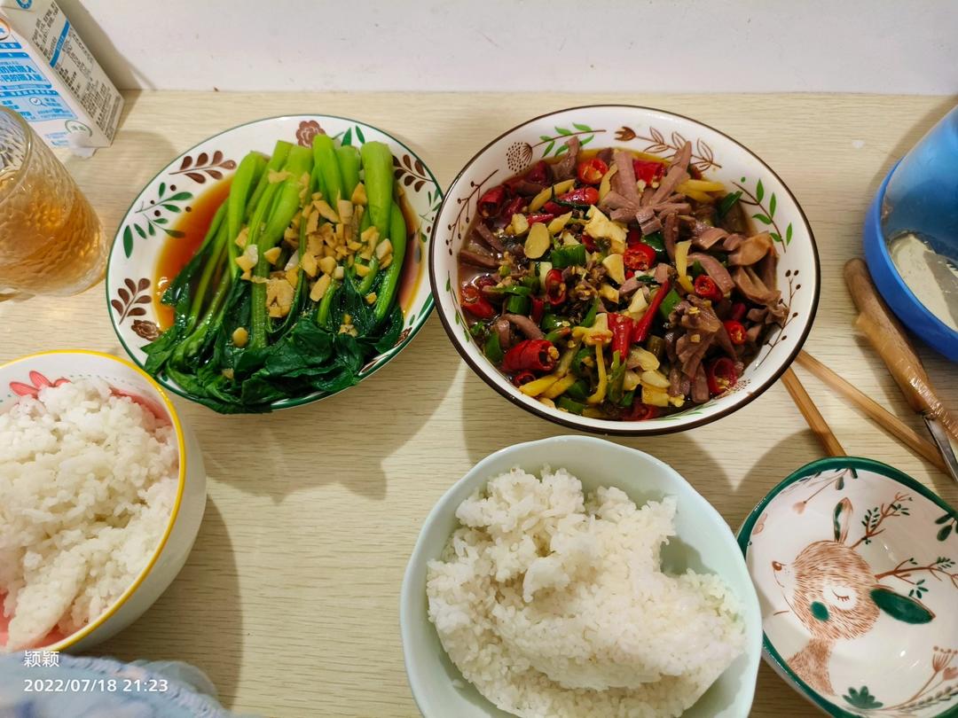 爆炒鸭胗