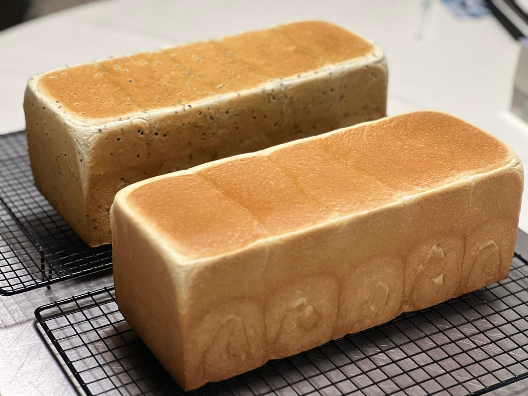 波兰种基础面团，焦糖奶酥绵吐司