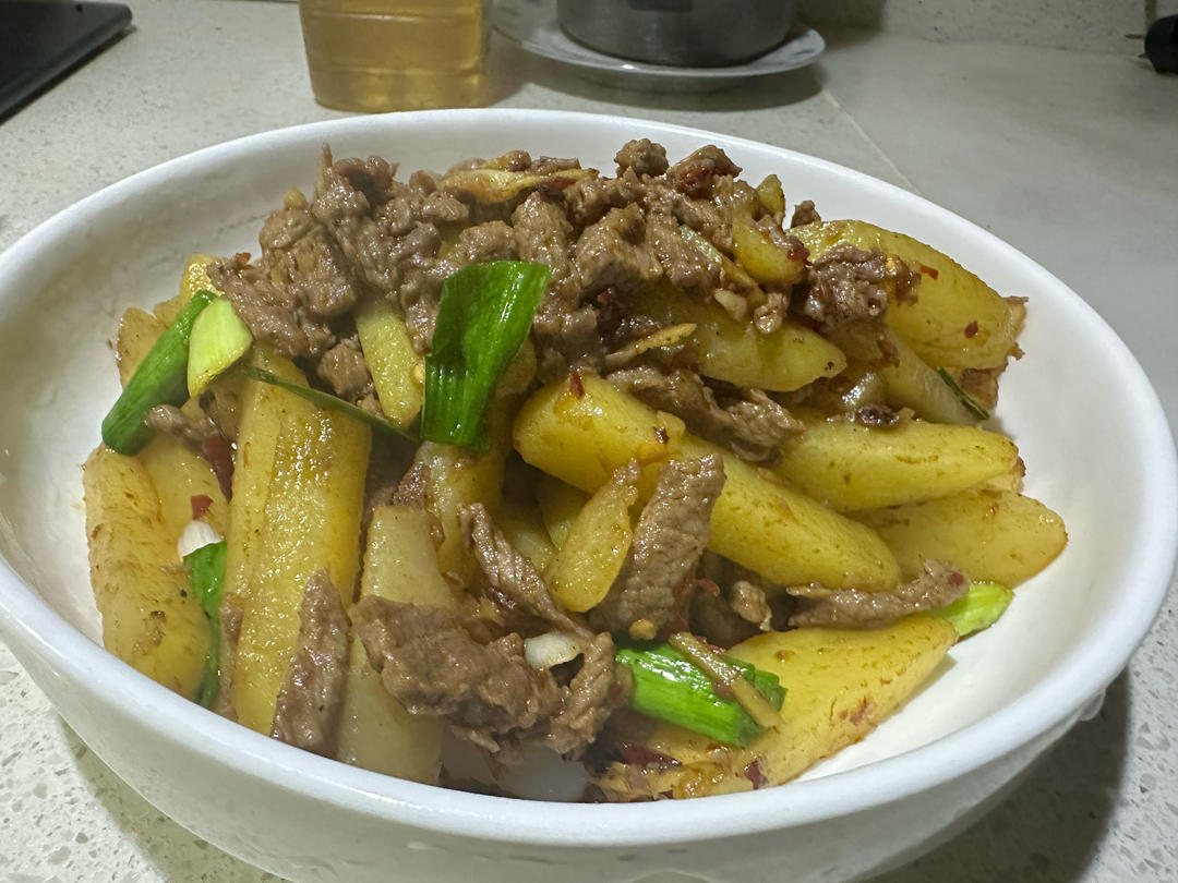 土豆丝炒牛肉
