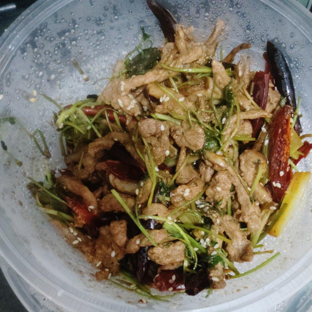 下饭神器——香辣肉丝
