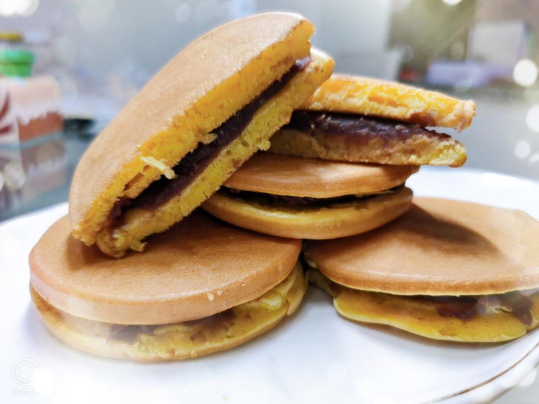 刘小兔520做的松饼铜锣烧全蛋打发放一周也不会变硬