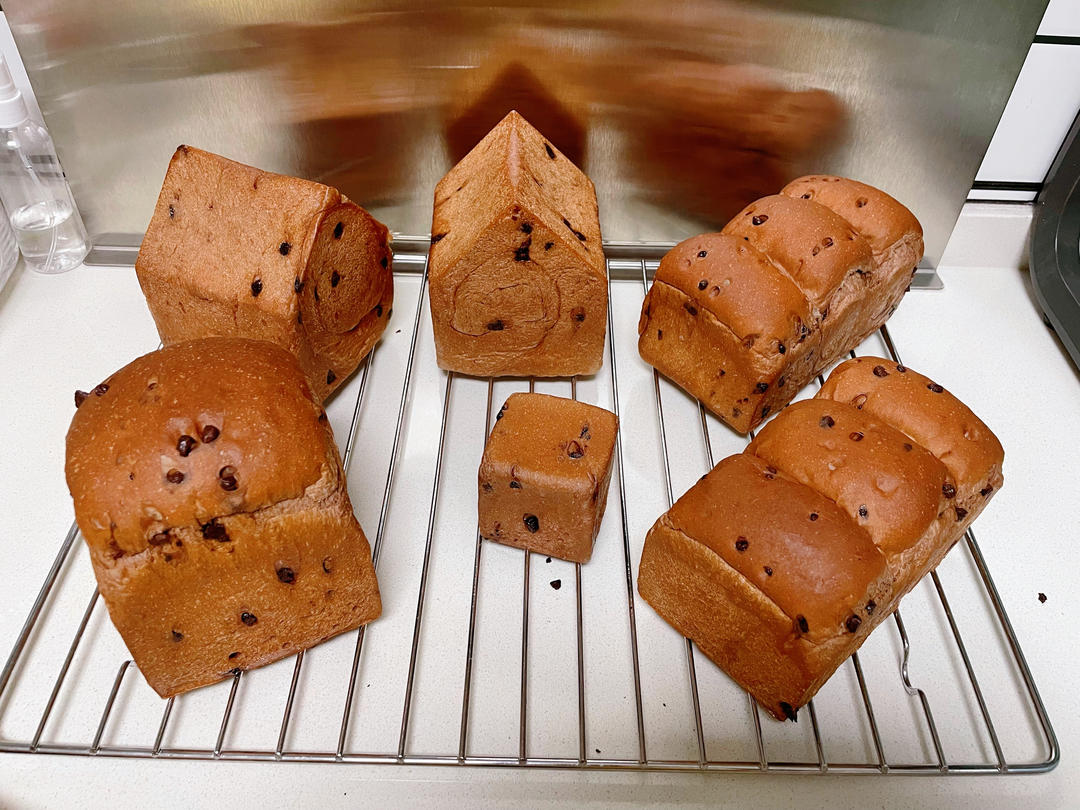 巨~巨好吃的巧克力奶油吐司