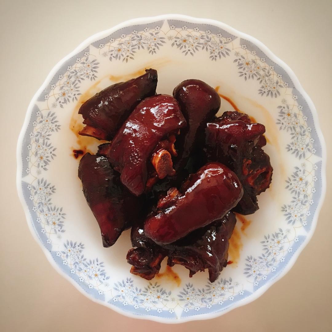 大手拉小手（猪蹄焖鸡爪）