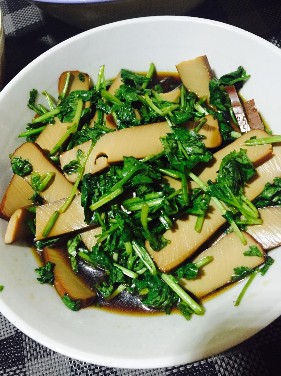 女古女良-1做的鸡蛋干拌香菜