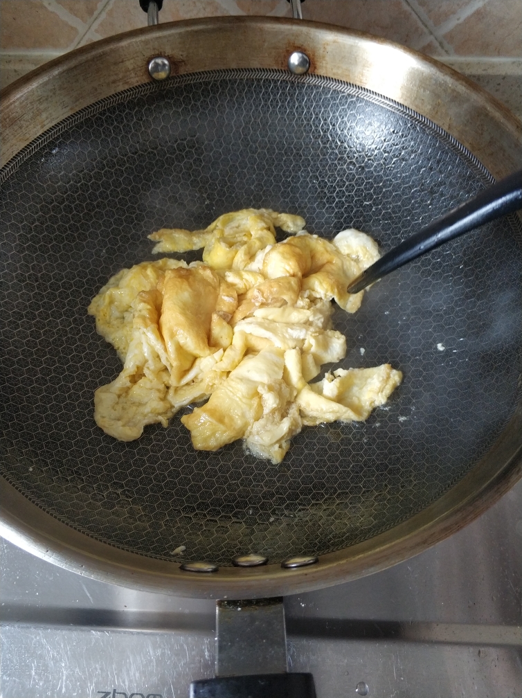 西红柿鸡蛋煲仔饭【铁锅版】的做法 步骤6