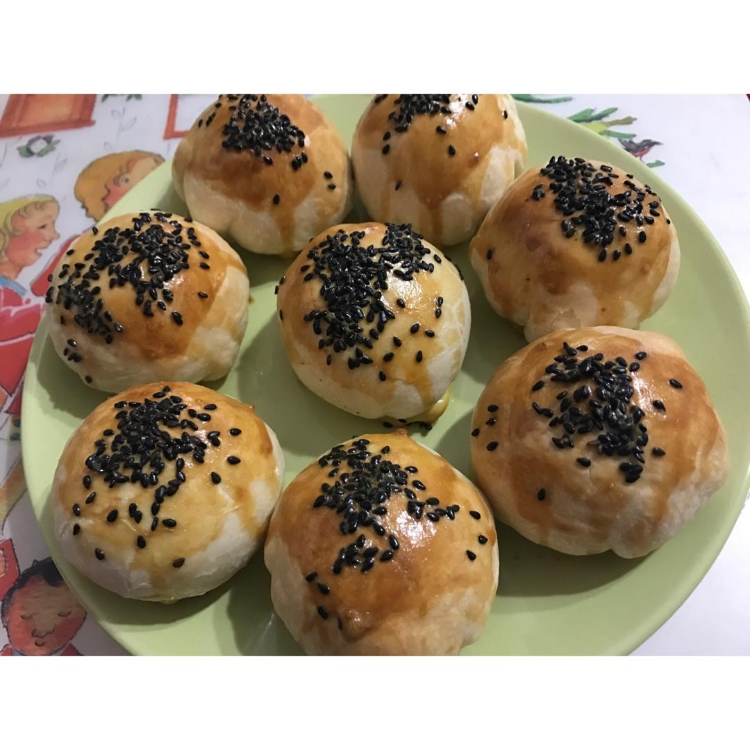 蛋黄酥