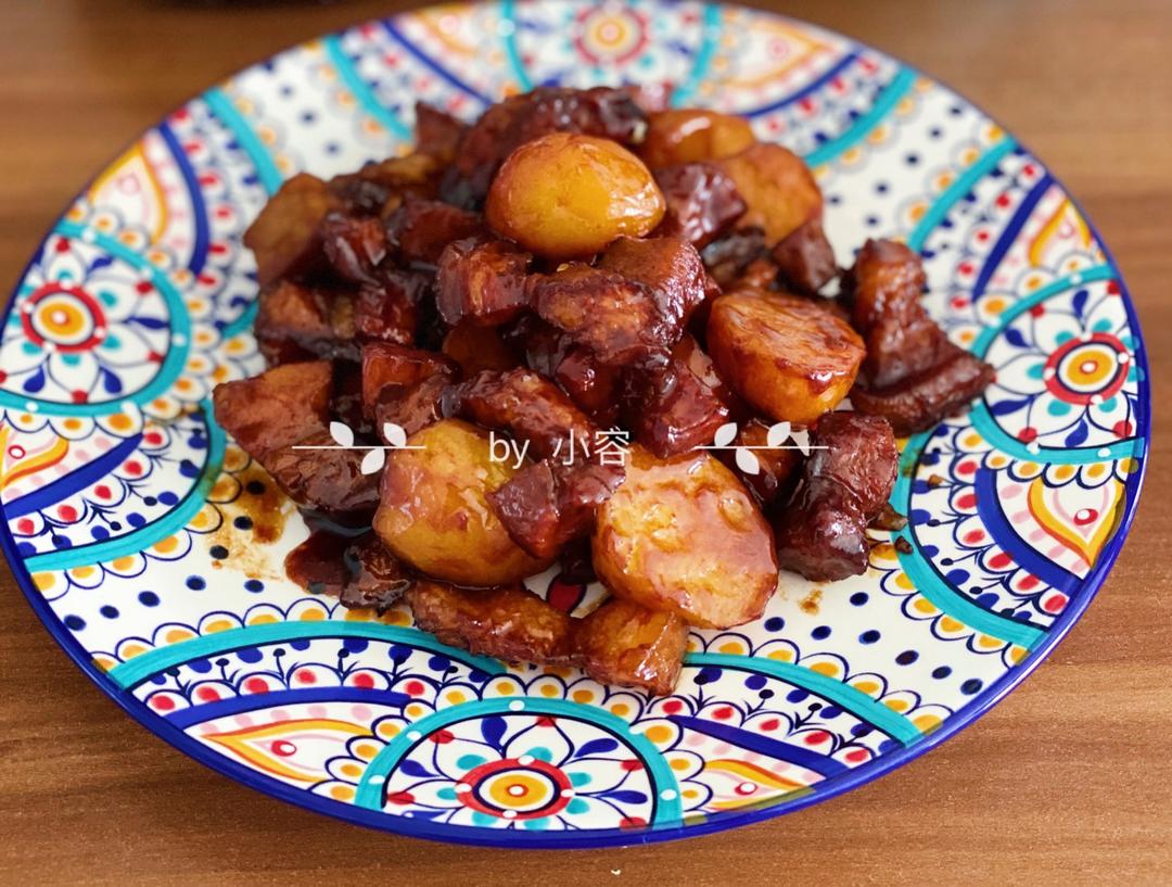 378 肥而不腻的土豆红烧肉的做法