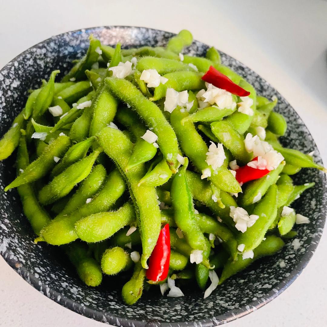 夏日蒜蓉毛豆的做法