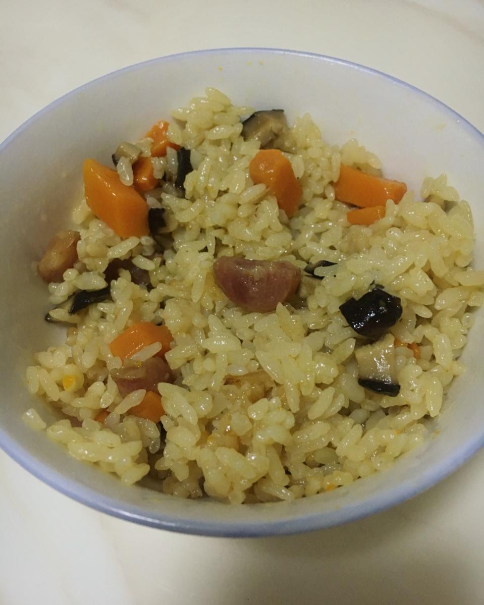 电饭锅版香菇腊肠饭
