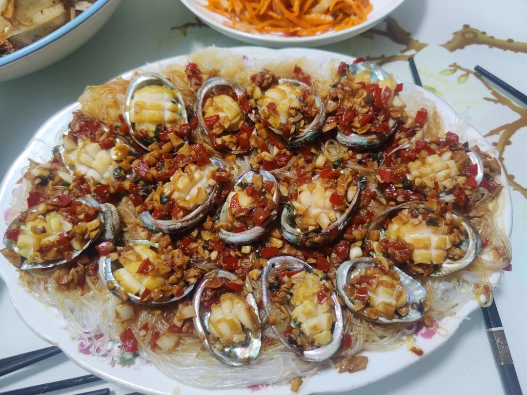 清蒸粉丝鲍鱼