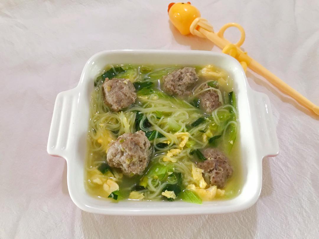 宝宝牛肉丸蔬果小面的做法