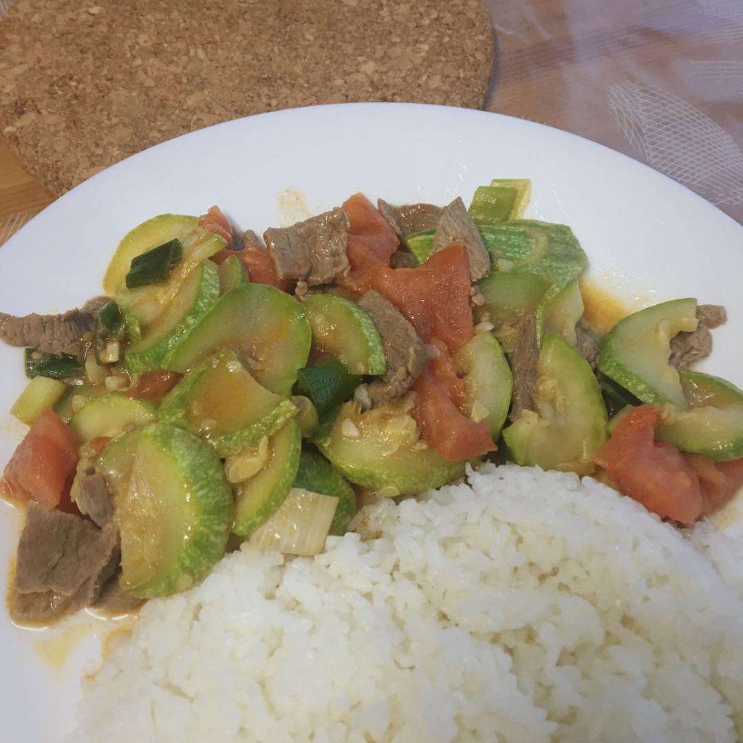 西葫芦炒肉片