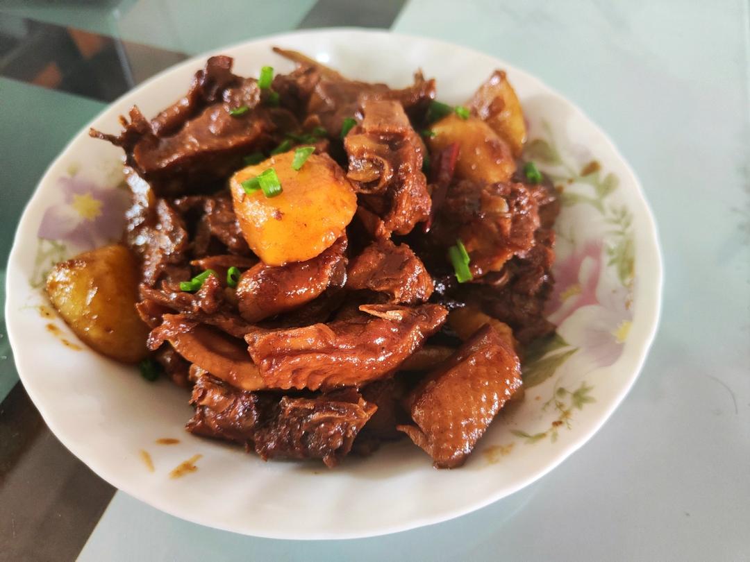 红烧鸭块