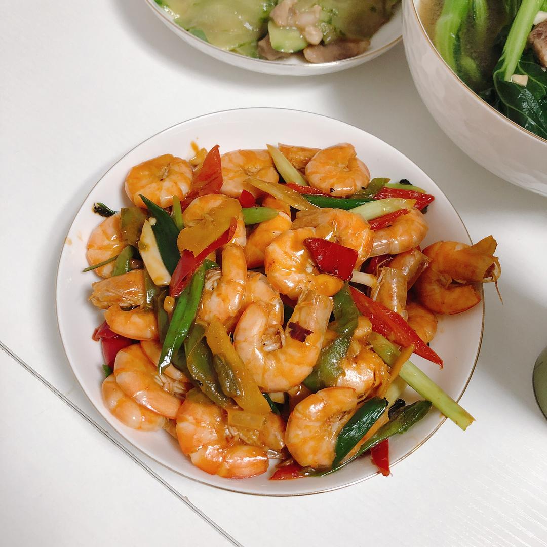 辣椒炒虾