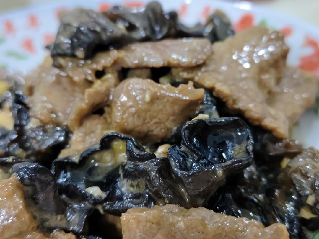 小炒牛肉