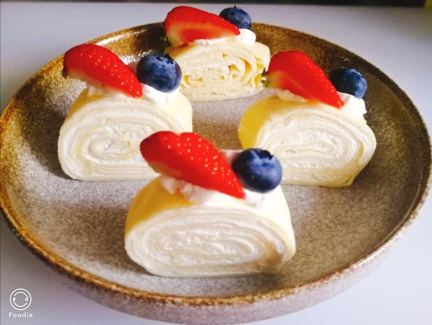 千层毛巾卷，原味、抹茶、巧克力三种口味