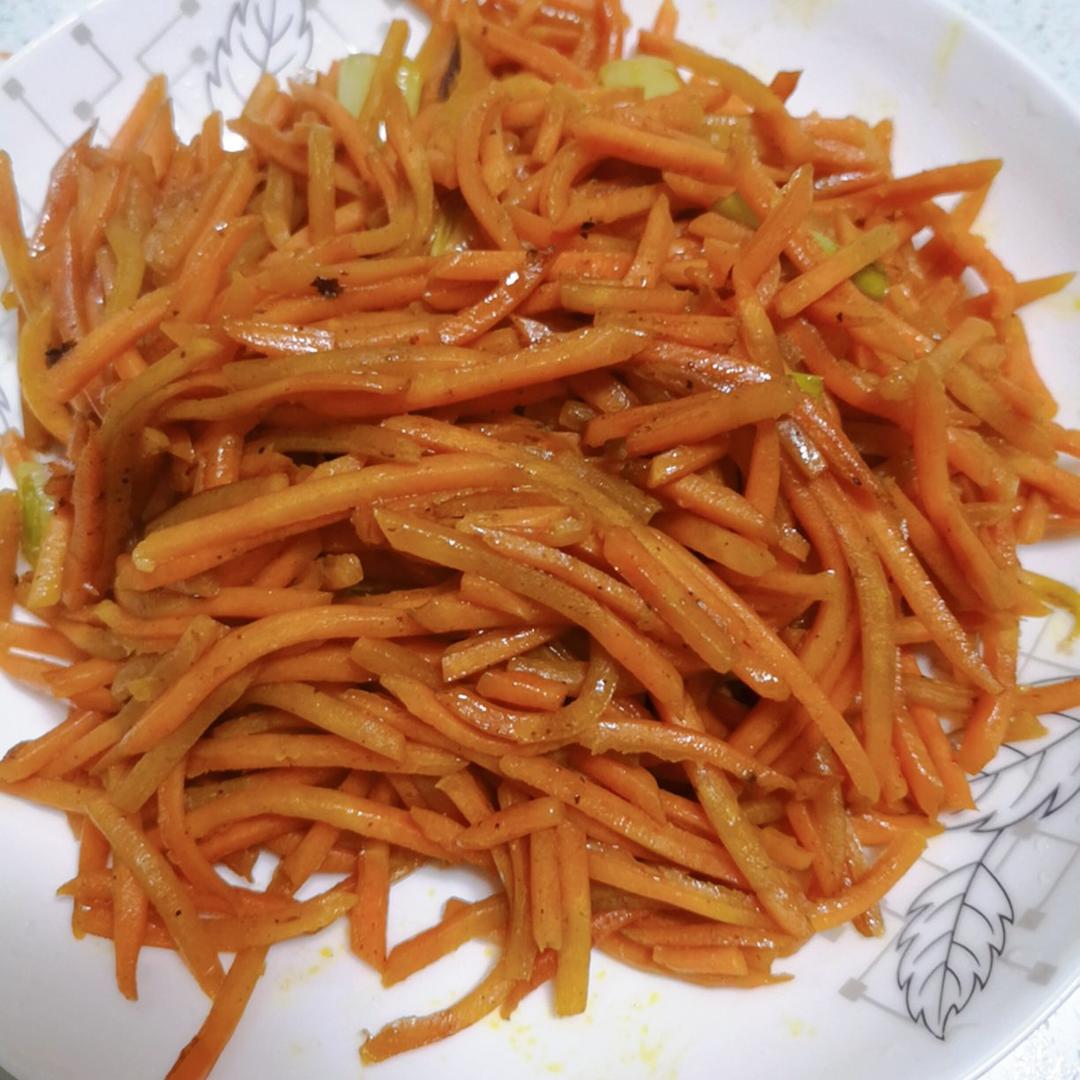 香炒胡萝卜丝（勾氏私房菜）