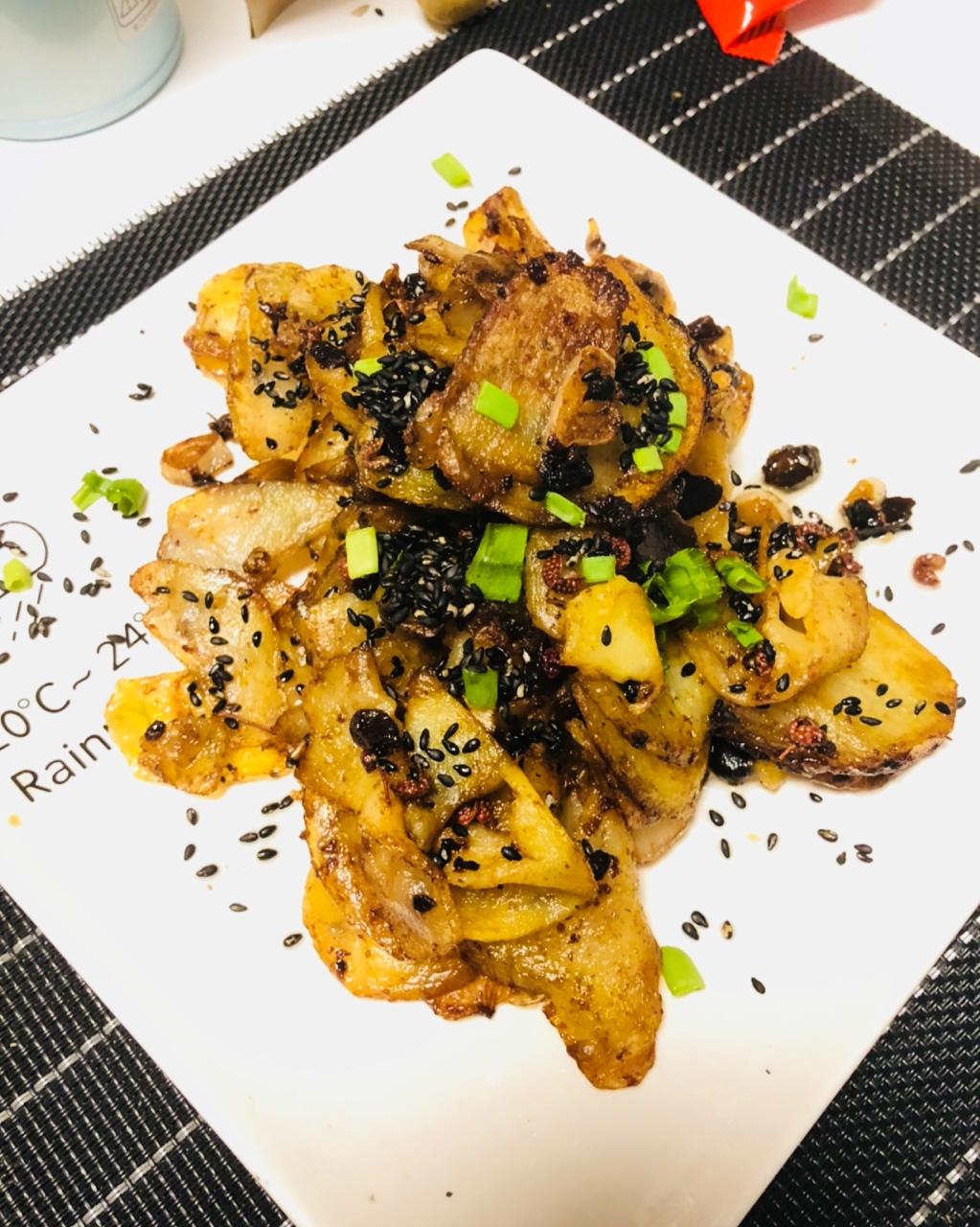 干锅土豆片