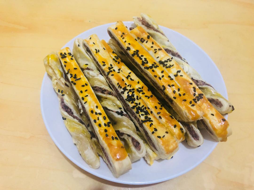 豆沙扭扭酥