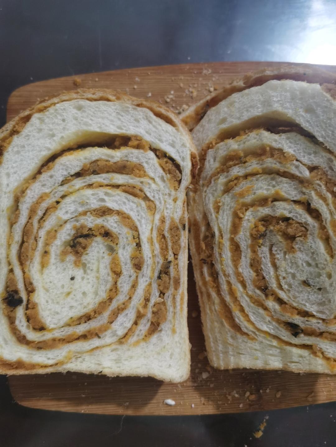 咸蛋黄肉松吐司🍞/经典馅料咸口吐司