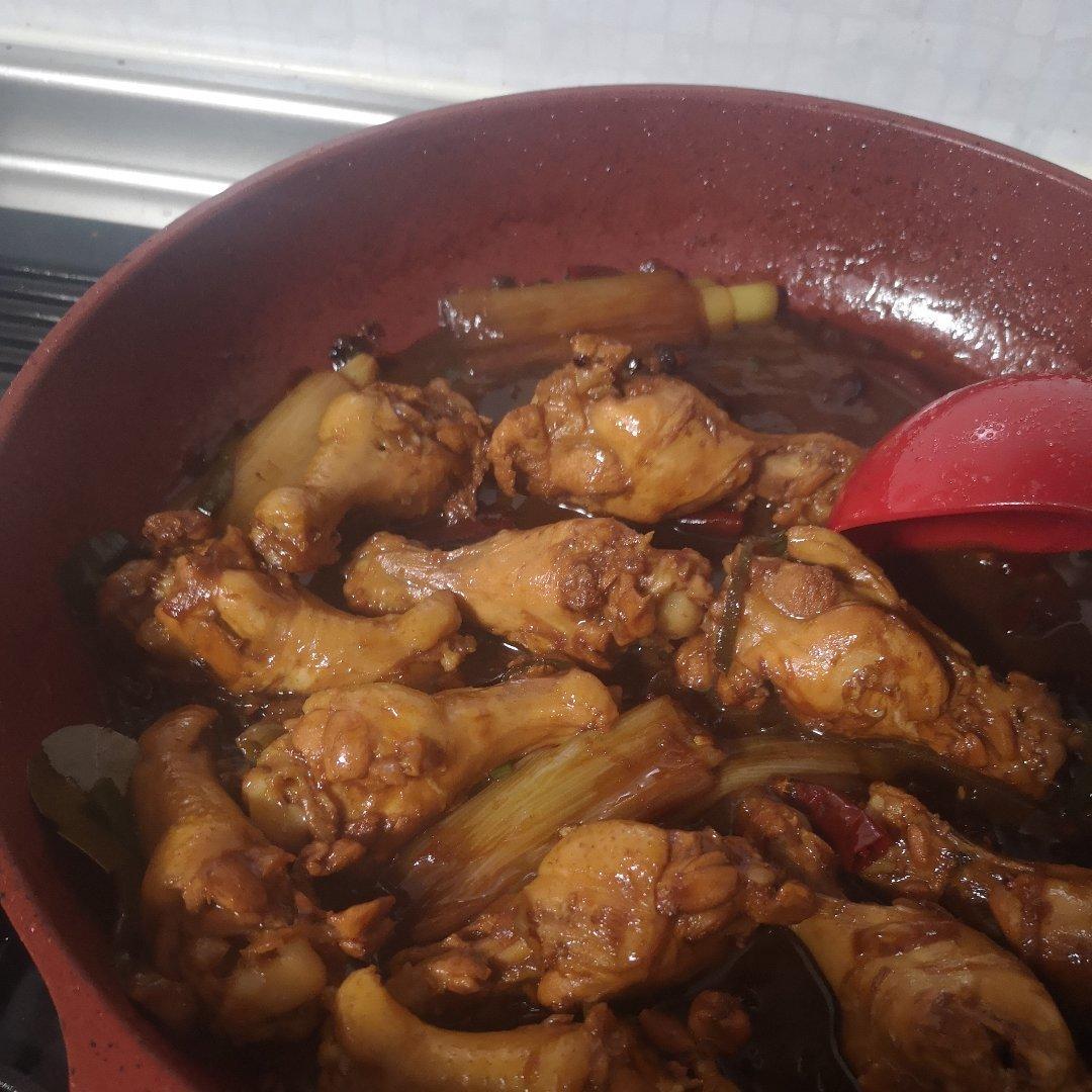 相当费饭的快手菜 —— 红烧啤酒鸡