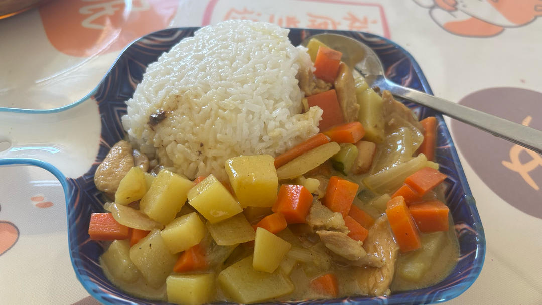 日式咖喱鸡肉饭（超浓郁）