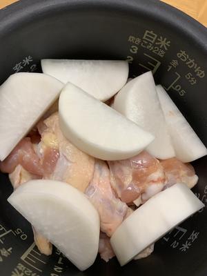 电饭煲之鸡翅白萝卜鸡蛋煮的做法 步骤5