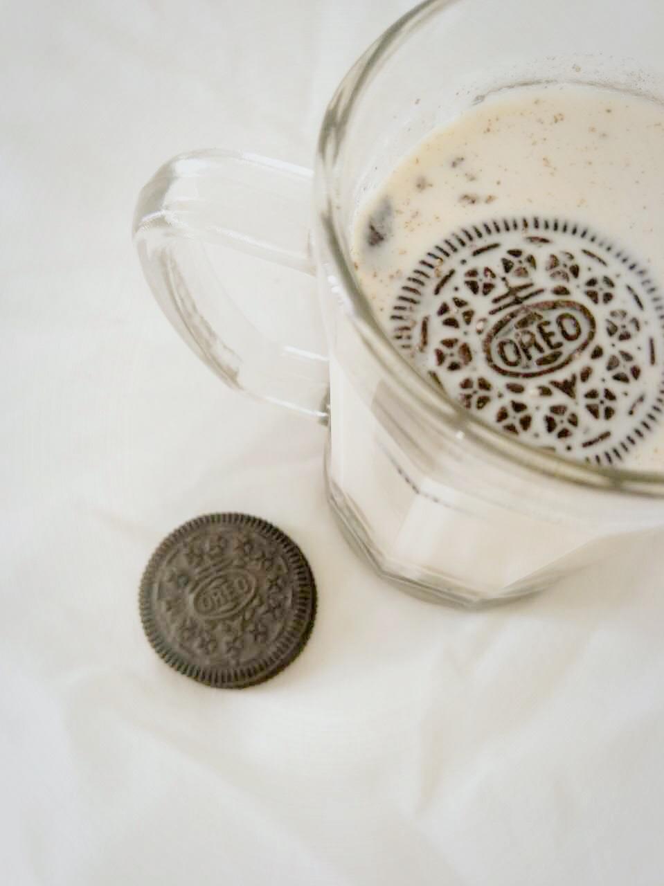 奥利奥牛奶❤Oreo milk