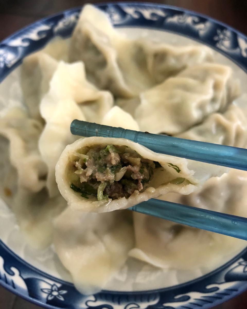 芹菜牛肉水饺
