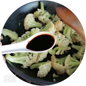 素炒菜花—孕期不添加料酒的做法 步骤7