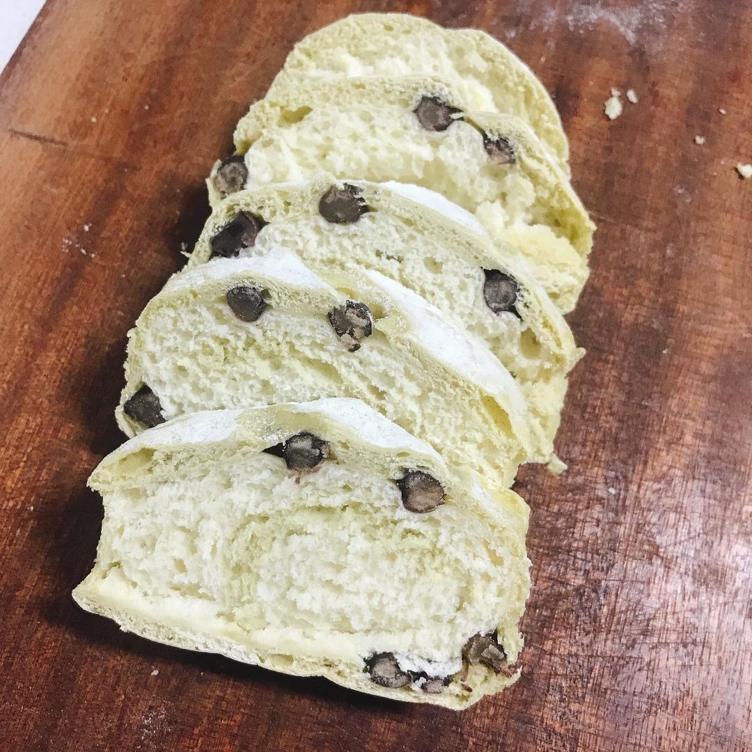抹茶双色哈斯面包，红豆欧包