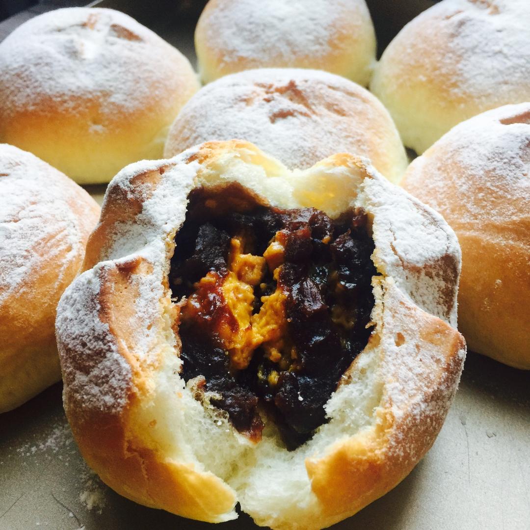 豆沙蛋黄面包～好吃到哭～