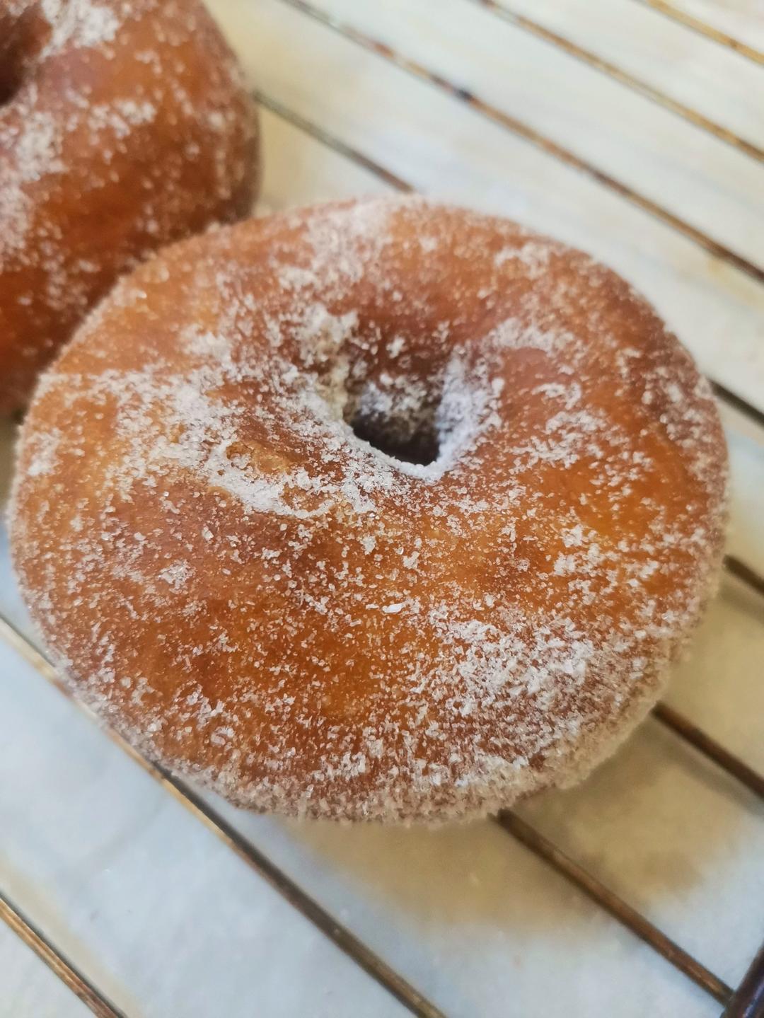 🍩超快手一小时低糖无需烤箱的甜甜圈（详细视频）