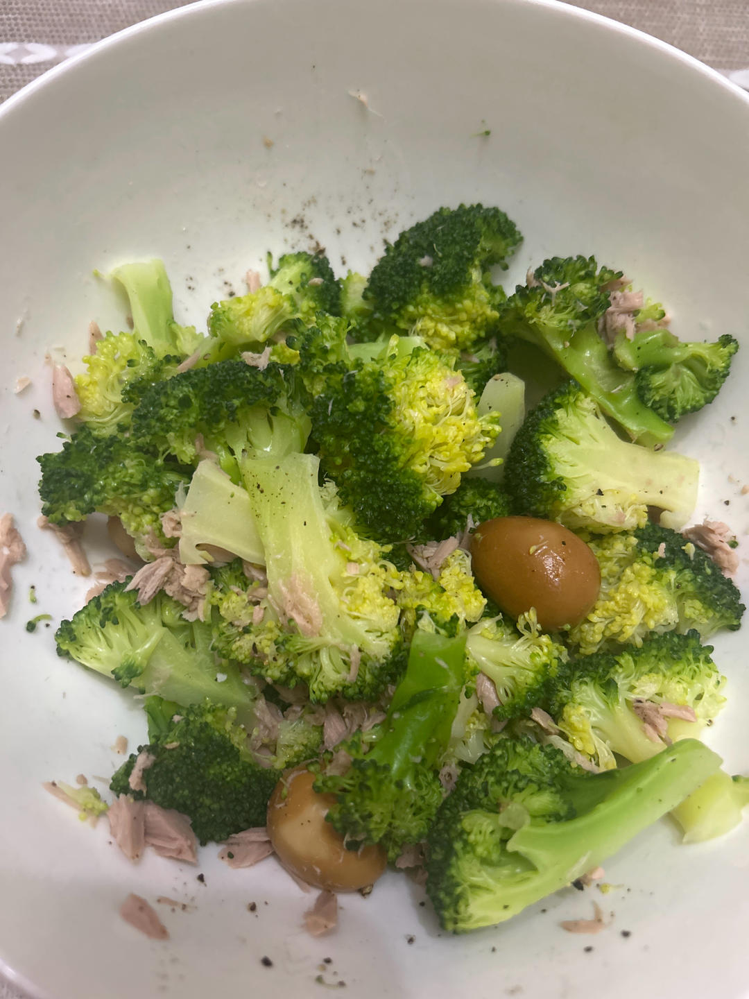 金枪鱼拌西兰花-减脂餐