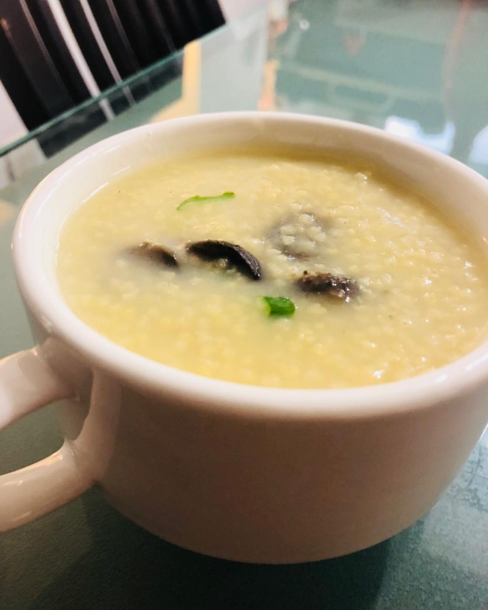 海参小米粥