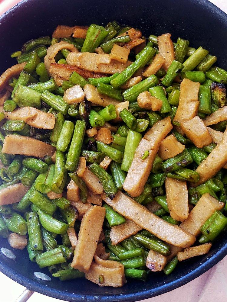 厨神黄珍珍做的家常炒豆角