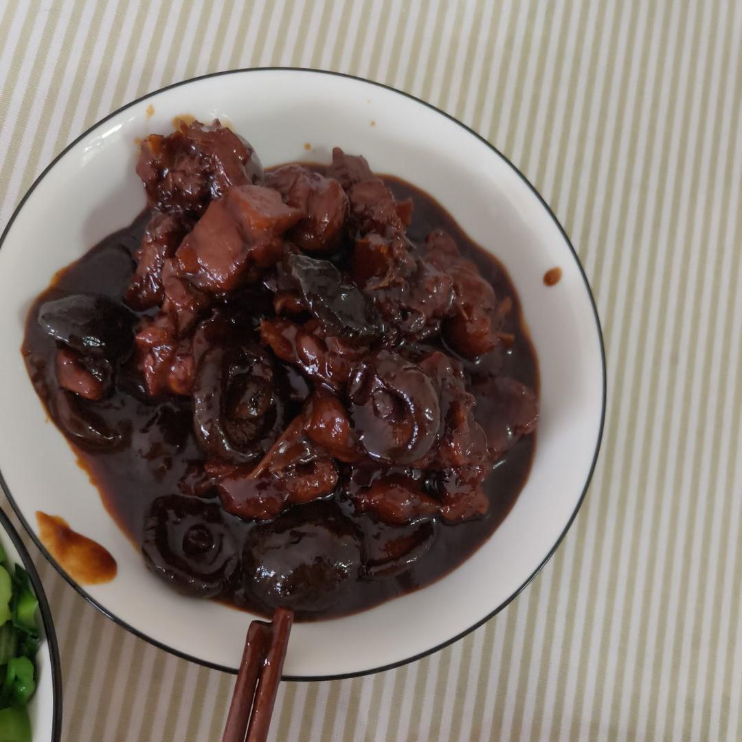 茶树菇炆老鸭