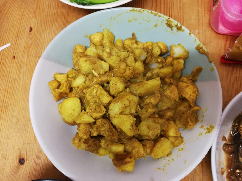 咖喱土豆鸡块