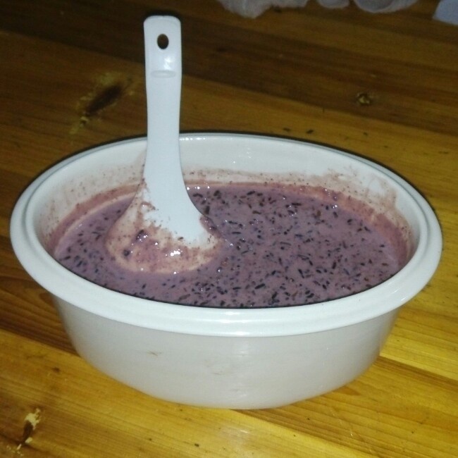 黑糯米红枣红糖补血养胃甜粥