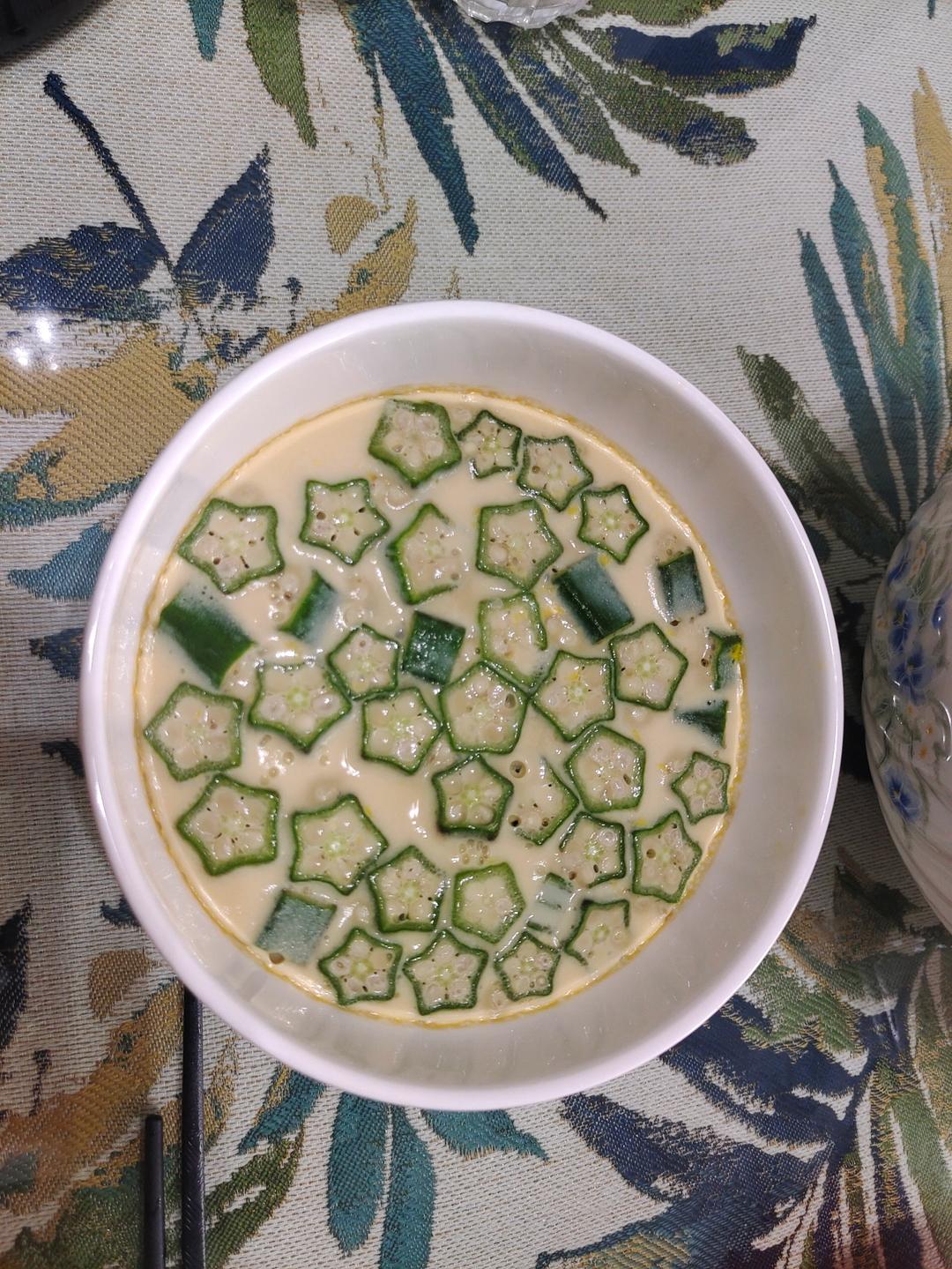 又滑又嫩的炖蛋